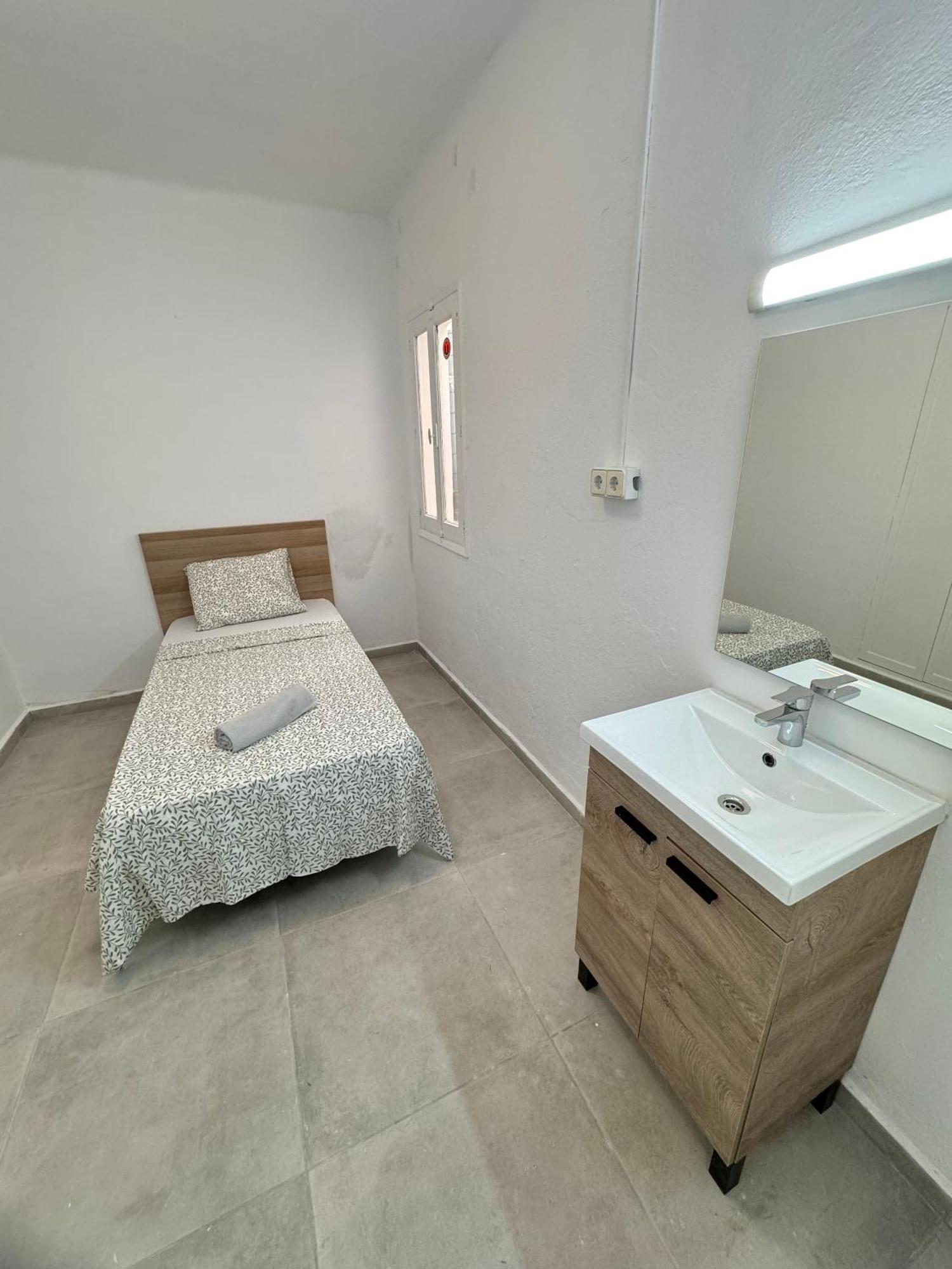 聖安東尼奧 Hostal Cisne酒店 外观 照片