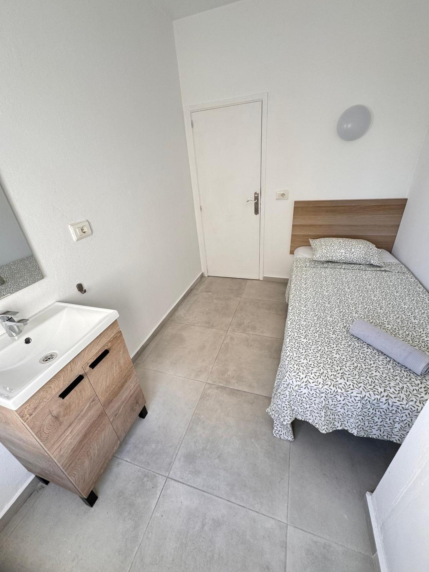 聖安東尼奧 Hostal Cisne酒店 外观 照片